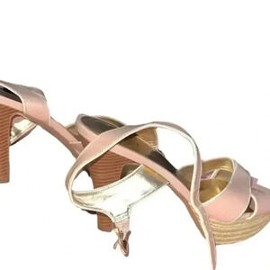 ANN TAYLOR LOFT PINK LEATHER STRAPPY HEELED SANDALS